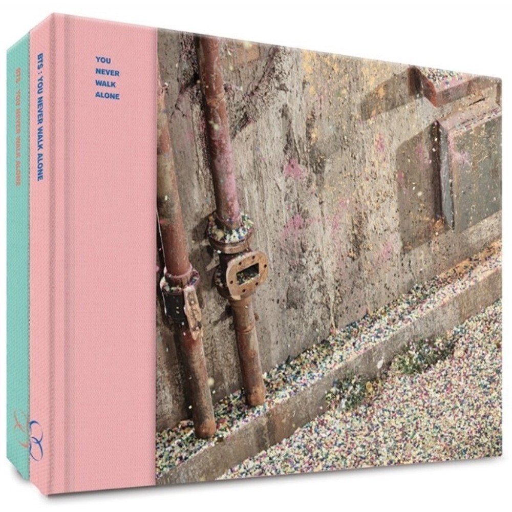 8804775077494.jpg You Never Walk Alone - immagine 1